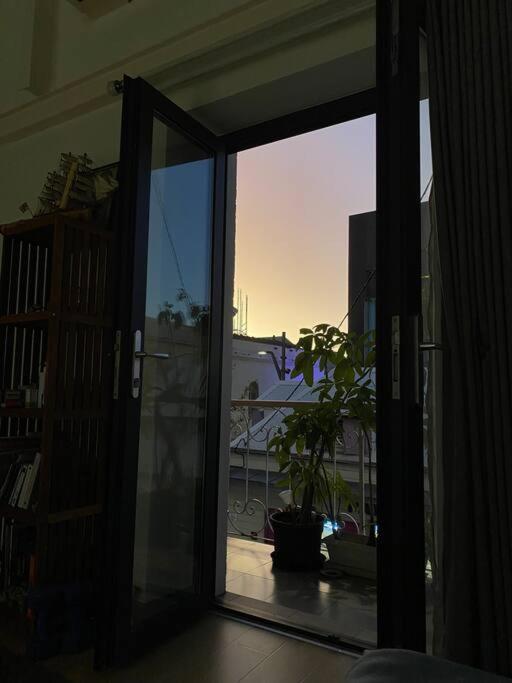 Pepite Au Centre Ville Avec Vue Sur La Cathedrale Σαιν-Ντενί Εξωτερικό φωτογραφία